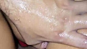 amateur tries anal for the first time