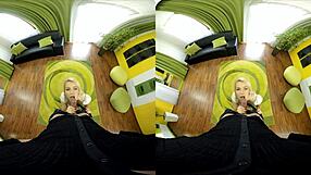 Is Karol Lilien craving your cock in the shower?