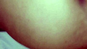 Retro mavi film yoğun anal aksiyonla tahrik ediyor