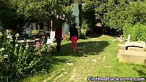 lesbo strapon glam sluts fingering each other in a classy threesome 😏