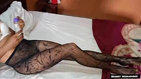 Horny Girlfriend Gets Wet Pussy Missionary Fuck