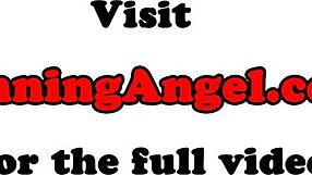 Cewek ebony berbokong besar pakai stoking digenjot pantat keras saat sesi liar. Suka banget sama sepatu botnya!