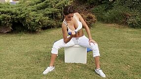 Cinthia Fernandez Arm Exercise Body Secrets