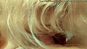 Американская шлюха делает глубокий минет