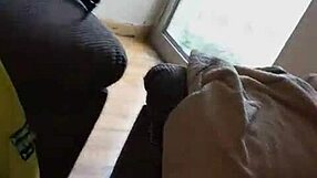 i'm velvet rain, on the edge and squirting with huge toy