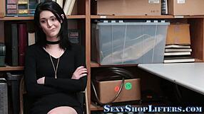 Real Thief Caught Rubbing Her Pussy in Burglary