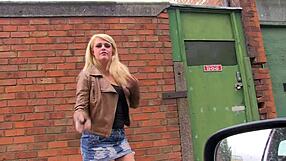 Bustyeager For Cock Starts Masturbating In The Car Waiting Forcocks