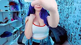 hey, isn’t this curvy japanese chick just incredible?