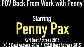 Hé, Penny Pax profin fej egy faszt magassarkúban!