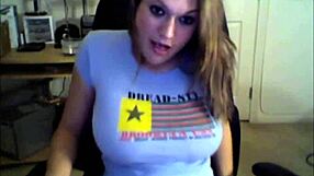 Huge Natural Tits Teen 18+ Spreads Pussy!