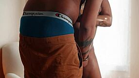 Couple engages in dirty talk while sucking and muff diving, leading to squirting.