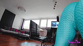 完美大屁股摄像头妹狂插巨屌假玩