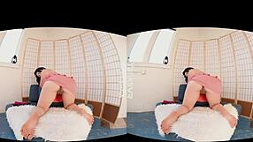 Yanks Amateur Hope Gold Climaxes With Dildo In VR