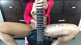 Teen Fucks And Gets Creamy