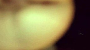 I'm face fuckin' and stretchin' her pussy out so good.