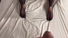 Bareback Doggystyle Hints at Cum with Cheating Wife's Big Ass