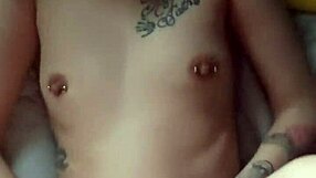 ルーシー・アマニタのPOV：これがゲイセックスでからかう？