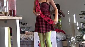 Non nude teen 18+s at home dancing like no tomorrow voyeur soft