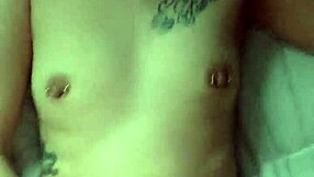 ルーシー・アマニタのPOV：これがゲイセックスでからかう？