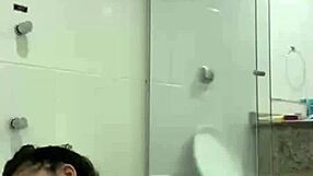 bia hot morena masturbating with shower jet solo