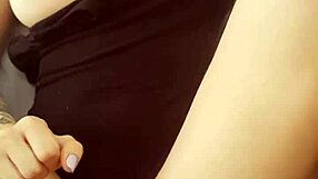 X4sun - perfect body babe plays sexy games