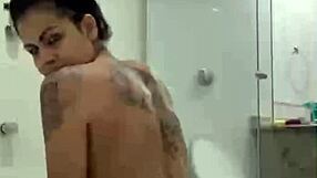 bia hot morena masturbating with shower jet solo