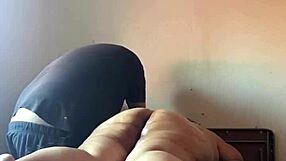 Mature bbw receives sensual massage