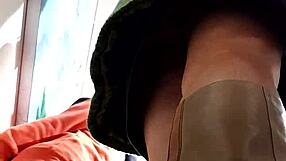 hidden cam spies under skirt for upskirt view