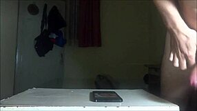 Jerking hard to cum on Cassidyboo's face in this intense session