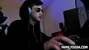 Gamer stepbro feels deep connection banging stepsis with creampie pov