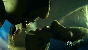 Teen Model Poses In Stunning Photos!