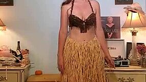 Dainty Rascal Dances With Body Positivity And Confidence