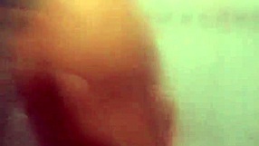 Заставил кончить молодую 18+ только сосанием пизды