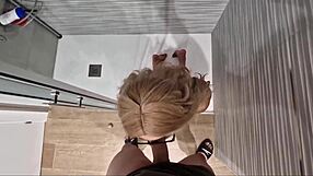 voy chupando pija por habitaciones, nada como buena pija en boca