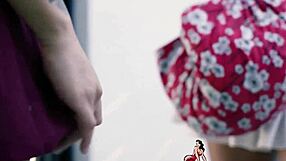 In the neighborhood, knotty Liv revamps petite Avery Black