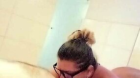 Como Gosto de Chupar os Gordinhos with Crossdressing Blowjob