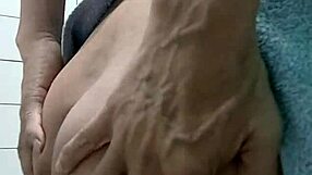 Despu�s De Una Ducha A Gozar Me Reclama Mi Culo