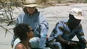 indian actress kitu gidwani goes topless in french film