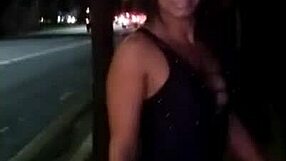 لينيف8 في الملابس الداخلية في شوارع ساو باولو