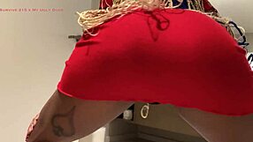 Did Nellycantsay Shave Her Hairy Asshole For Worship?