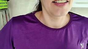 Come on, you bastard, finish on my face and cover me in your mess!