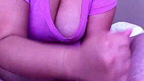 Latina amateur gives ball busting blowjob with licking