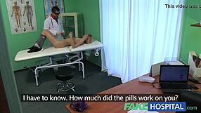 Hospital falso paciente loira magra sexy troca favores sexuais