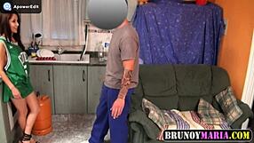 จับได้สาวโคตรเซ็กซี่โดนช่างประปาเย็ดจากกล้องแอบถ่าย