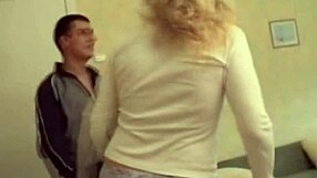 Hottest amateur mature mommy teases