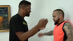 I watch macho with big cock fuck scoty brayan, oh god!