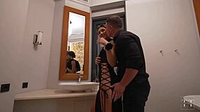 ออร์กี้ยักษ์ 6 สาว 4 หนุ่มระเบิดสุดเหวี่ยง