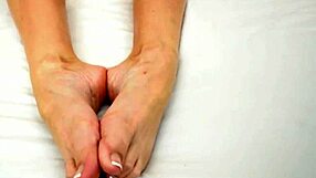 Footjob with melanie hicks