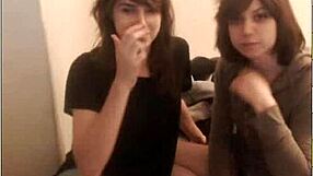 Shemale Teens 18+ 19 And 22 Years