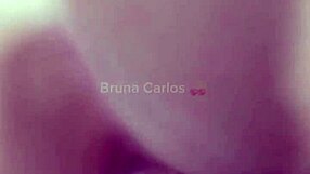 Loira Casada zurück von Reise, giert nach Action in Hotel Badezimmer Fling